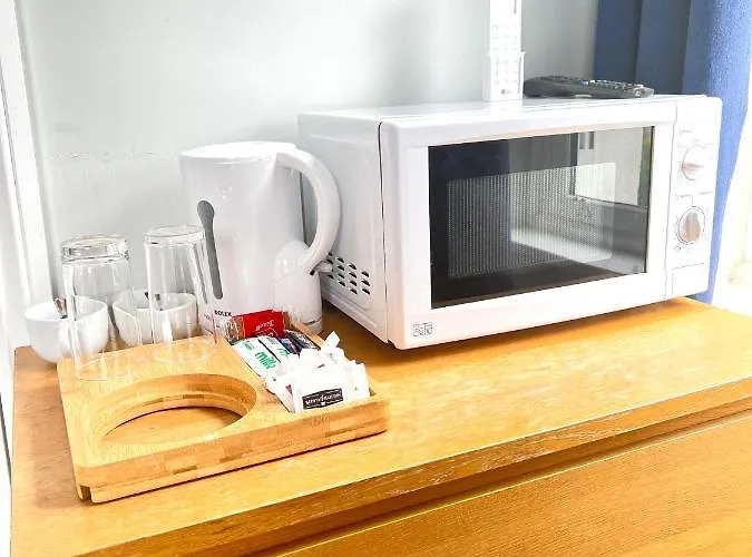 The Ashville 3* Bristol