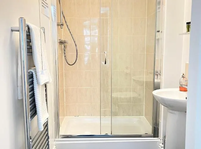 The Ashville 3* Bristol