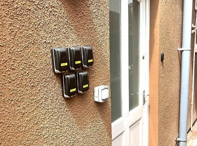 ホテル The Ashville 3*